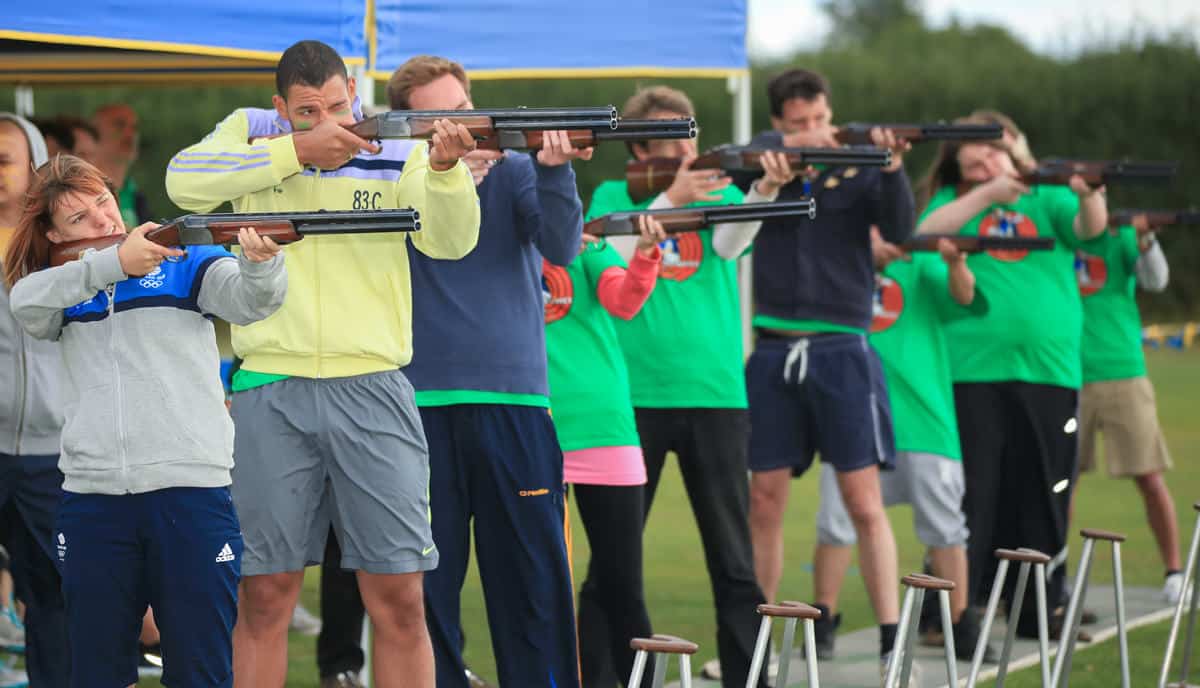 Clay pigeon shooting for teambuilding